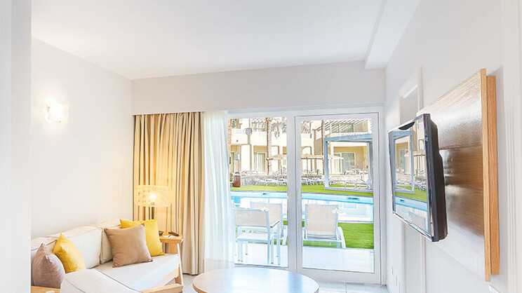 Hotel LIVVO Koala Garden